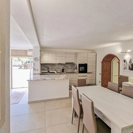 Vakantiehuis Taverna I Pettirossi